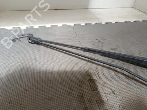 Front windshield wiper arm PEUGEOT 107 (PM_, PN_) 1.0 | BP22131325C143 