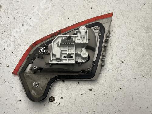 Used Left tailgate light Left tailgate light FORD MONDEO IV (BA7) 1.8 TDCi (125 hp) 21325381 21325381