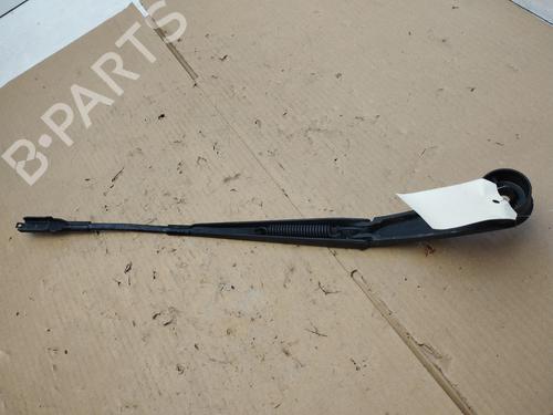 Used Front windshield wiper arm Front windshield wiper arm 37001179 37001179