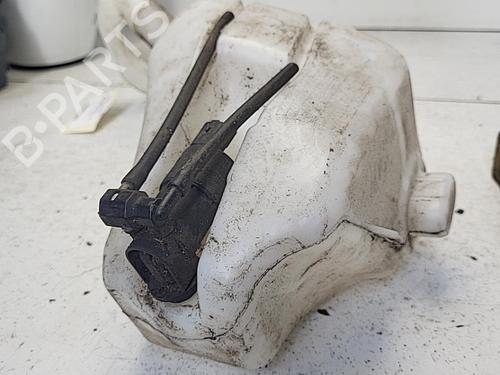Used Windscreen washer tank CITROËN C3 I (FC_, FN_) 1.4 i (73 hp) 22130267