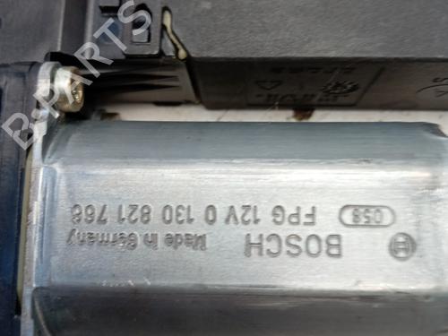 Right front window motor PEUGEOT 307 Break (3E) 2.0 HDI 110 | BP29407806E20 