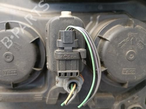 Used Right headlight Right headlight FORD FIESTA IV (JA_, JB_) 1.8 DI (75 hp) 21322515 21322515