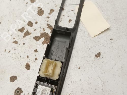 Left front window switch RENAULT CLIO IV (BH_) 1.5 dCi 90 | BP30562562I27 - Image 3