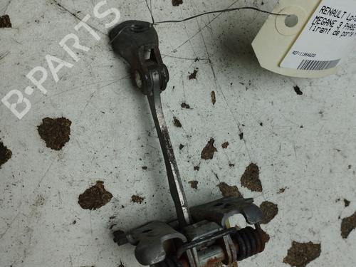 Used Hinge/Door check strap RENAULT MEGANE III Hatchback (BZ0/1_, B3_) 1.5 dCi (86 hp) 31768781