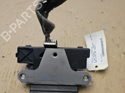 Used Tailgate lock Tailgate lock VOLVO V50 (545) 1.6 D (110 hp) 39933168 39933168