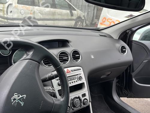 Used Dashboard Dashboard PEUGEOT 308 SW I (4E_, 4H_) 1.6 HDi (92 hp) 27527820 27527820
