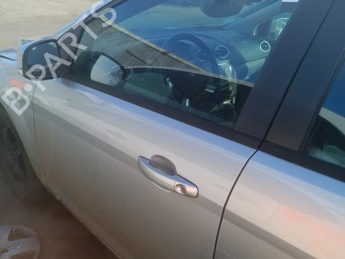 Used Left front door FORD FOCUS II (DA_, HCP, DP) 1.6 TDCi (90 hp) 23402789