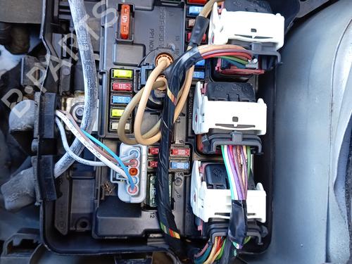 Sikringsdåse CITROËN C3 II (SC_) 1.4 VTi 95 (95 hp) 23994129