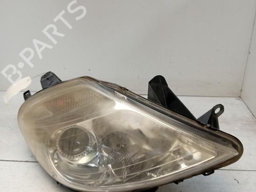 Right headlight CITROËN C8 (EA_, EB_) 2.0 HDi 165 | BP25407825C29 