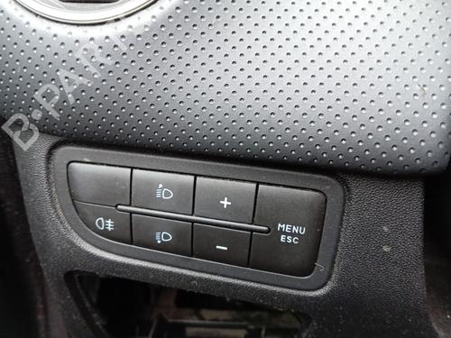 Used Headlight switch FIAT PUNTO EVO (199_) 1.3 D Multijet (199AXC1A, 199BXC1A, 199AXT1A, 199BXT1A) (75 hp) 25002684