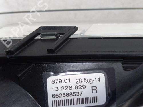Used Right front fog light Right front fog light OPEL INSIGNIA A (G09) 2.0 CDTI (68) (131 hp) 21324125 21324125