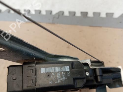 Front right window mechanism RENAULT SCÉNIC II (JM0/1_) 1.5 dCi (JM1E, JM16) | BP26526548C23 
