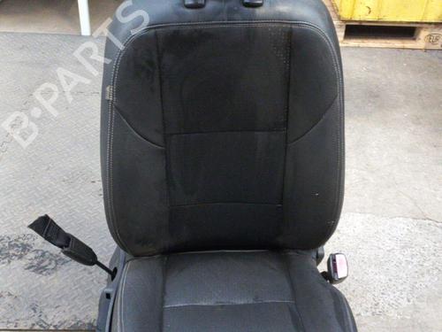 Right front seat RENAULT MEGANE III Hatchback (BZ0/1_, B3_) 1.9 dCi (BZ0N, BZ0J) | BP21323127C16 