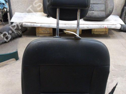Used Right front seat RENAULT MEGANE III Hatchback (BZ0/1_, B3_) 1.9 dCi (BZ0N, BZ0J) (131 hp) 21323127