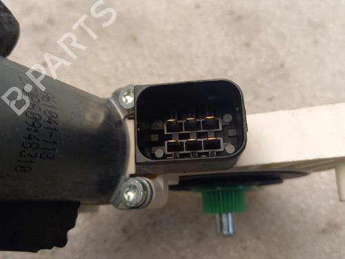 Used Right rear window motor MERCEDES-BENZ CLA Coupe (C117) CLA 200 CDI / d (117.308) (136 hp) 21325546