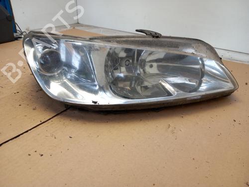 Used Right headlight Right headlight PEUGEOT 306 Hatchback (7A, 7C, N3, N5) 1.4 (75 hp) 40434536 40434536