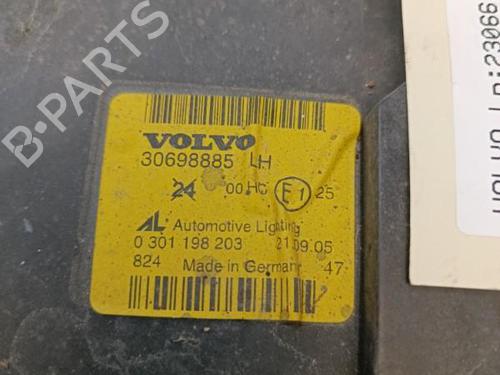Scheinwerfer links für VOLVO V50 (545) 1.6 D (109 hp) 22130286