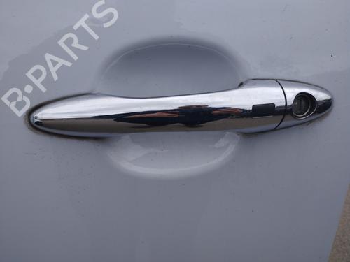 Used Front left exterior door handle KIA SPORTAGE III (SL) 1.6 GDI (135 hp) 25772130