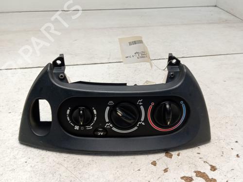 Climate control RENAULT MEGANE I (BA0/1_) 1.9 dCi (BA05, BA1F) | BP29269963I5 