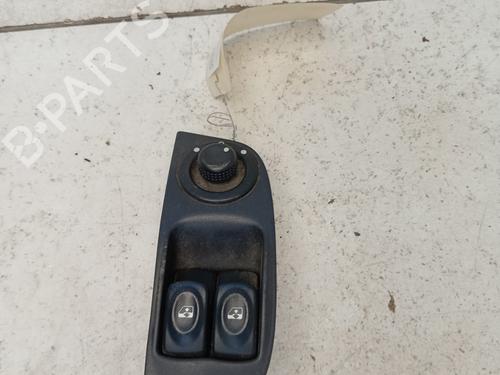 Used Left front window switch RENAULT MEGANE I (BA0/1_) 1.9 dCi (BA05, BA1F) (102 hp) 29288087