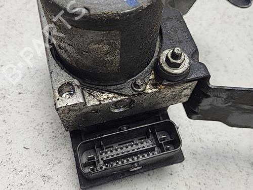 Used ABS pump ABS pump RENAULT MASTER III Van (FV) 2.3 dCi 100 FWD (FV0A, FV0B, FV0G, FV0K, FV0H) (101 hp) 21326437 21326437