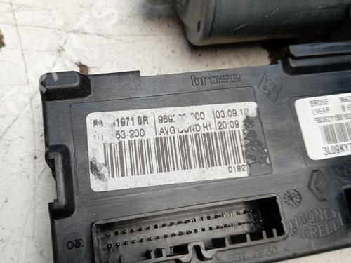 Vindusheismotor venstre foran RENAULT SCÉNIC I MPV (JA0/1_, FA0_) 1.9 dCi (JA05, JA1F) | BP29506877E21 