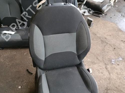 Used Right front seat Right front seat CITROËN C3 II (SC_) 1.4 HDi 70 (SC8HZC, SC8HR0, SC8HP4) (68 hp) 21778006 21778006