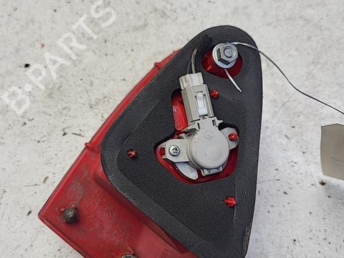Used Left tailgate light Left tailgate light ALFA ROMEO 147 (937_) 1.9 JTD 16V (937.AXG1B, 937.BXG1B) (140 hp) 22129849 22129849