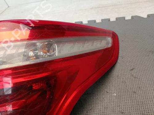 Right taillight CITROËN C4 Picasso I MPV (UD_) 2.0 HDi 138 | BP21324595C35 
