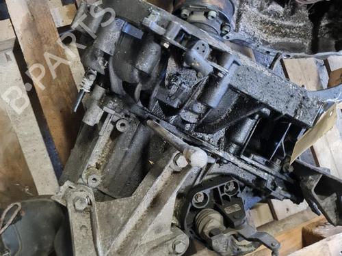Used Gearbox RENAULT SCÉNIC II (JM0/1_) 1.5 dCi (JM0F) (82 hp) 21324517