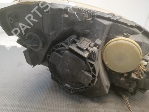 Used Left headlight Left headlight MERCEDES-BENZ B-CLASS Sports Tourer (W245) B 180 CDI (245.207) (109 hp) 22556545 22556545