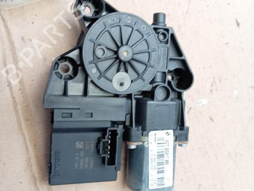 Used Right rear window motor Right rear window motor RENAULT SCÉNIC III (JZ0/1_) 1.5 dCi (JZ02, JZ0R) (95 hp) 26290532 26290532