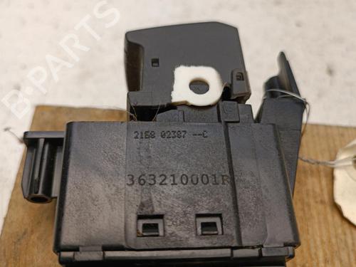 Used Switch RENAULT LAGUNA III (BT0/1) 2.0 dCi (BT07, BT0J, BT14, BT1A, BT1S) (131 hp) 22130071