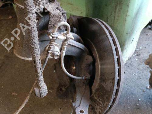 Used Left front steering knuckle Left front steering knuckle RENAULT SCÉNIC III (JZ0/1_) 1.5 dCi (110 hp) 22131126 22131126