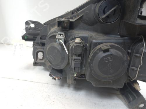 Right headlight RENAULT CLIO III Grandtour (KR0/1_) 1.5 dCi (KR0F) | BP22129938C29 