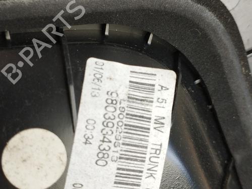 left-tailgate-light-citroen-c3-ii-sc_-2009-23805433 main image