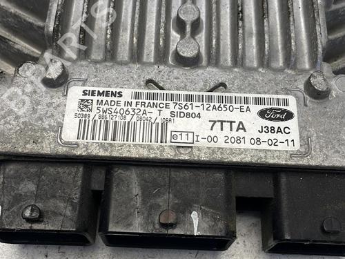 Used Engine control unit (ECU) Engine control unit (ECU) FORD FIESTA V (JH_, JD_) 1.4 TDCi (68 hp) 21326123 21326123