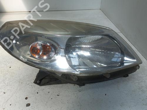 right-headlight-dacia-sandero-15-dci-8200733877-2008-22130066 main image