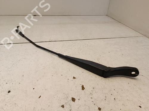 Used Front windshield wiper arm Front windshield wiper arm PEUGEOT 207 (WA_, WC_) 1.6 HDi (90 hp) 22130662 22130662