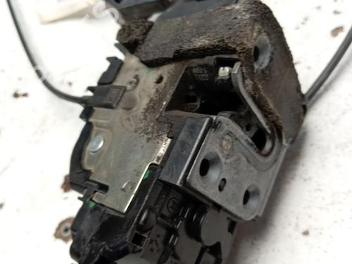 front-right-lock-renault-scenic-iii-jz01_-2008-2009-2010-2011-2012-2013-2014-2015-2016-29840610 main image