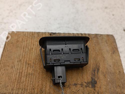 Used Right rear window switch Right rear window switch CITROËN C4 Picasso I MPV (UD_) 1.6 HDi (109 hp) 21325009 21325009