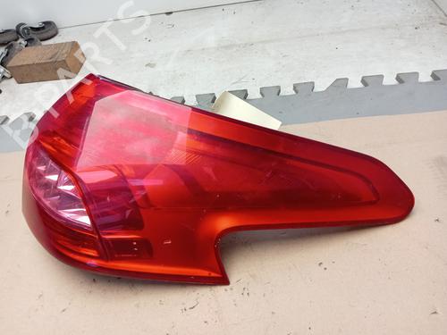 Used Right taillight Right taillight CITROËN C5 III Break (RW_) 1.6 HDi 110 (RW9HZC) (109 hp) 26530772 26530772