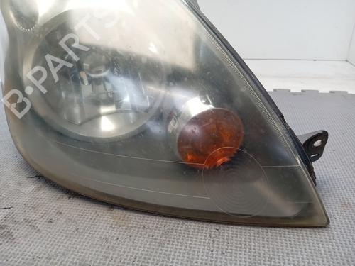 Right headlight FORD FIESTA V (JH_, JD_) 1.4 TDCi | BP25002454C29 