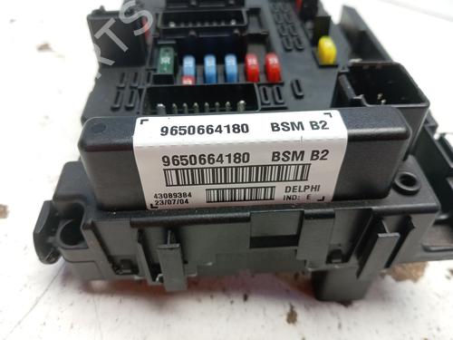 Fuse box PEUGEOT 206 CC (2D) 1.6 16V (2DNFUF, 2DNFUR) | BP31601250E1