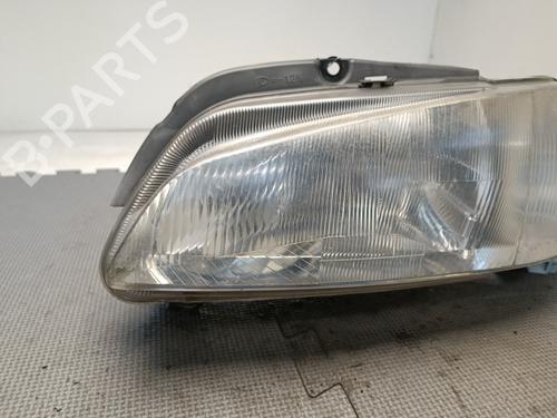 Left headlight PEUGEOT 106 II (1A_, 1C_) 1.1 i | BP21324527C28 