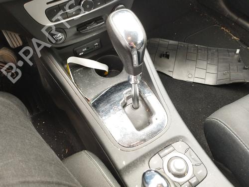 Used Gear lever RENAULT MEGANE III Hatchback (BZ0/1_, B3_) 1.5 dCi (BZ0C) (90 hp) 27682109