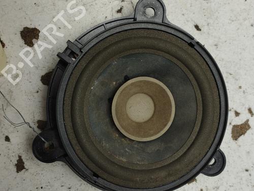 Haut-parleur RENAULT MEGANE III Hatchback (BZ0/1_, B3_) 1.5 dCi (BZ09, BZ0D, BZ1W, BZ29, BZ14) (110 hp) 31864489