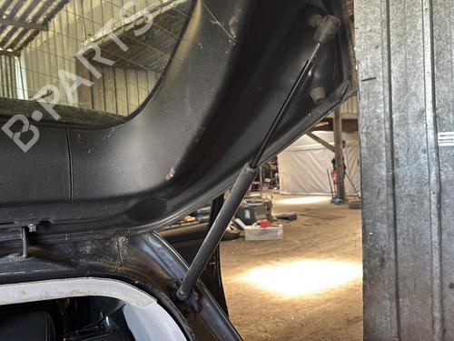 Used Tailgate lift support KIA SPORTAGE III (SL) 1.7 CRDi (116 hp) 26740026