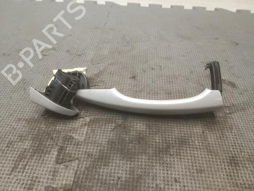 Used Rear right exterior door handle Rear right exterior door handle CITROËN C4 CACTUS 1.2 VTi 82 (82 hp) 22131424 22131424