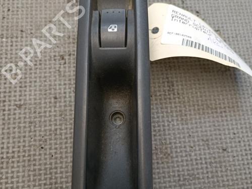 Used Left rear window switch Left rear window switch RENAULT GRAND SCÉNIC II (JM0/1_) 1.9 dCi (JM0G, JM12, JM1G, JM2C) (120 hp) 21324767 21324767